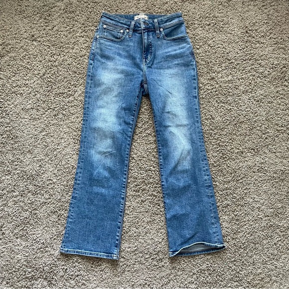 Madewell Curvy Kick Out Crop Jeans in medium blue wash size 28 - Picture 10 of 16
